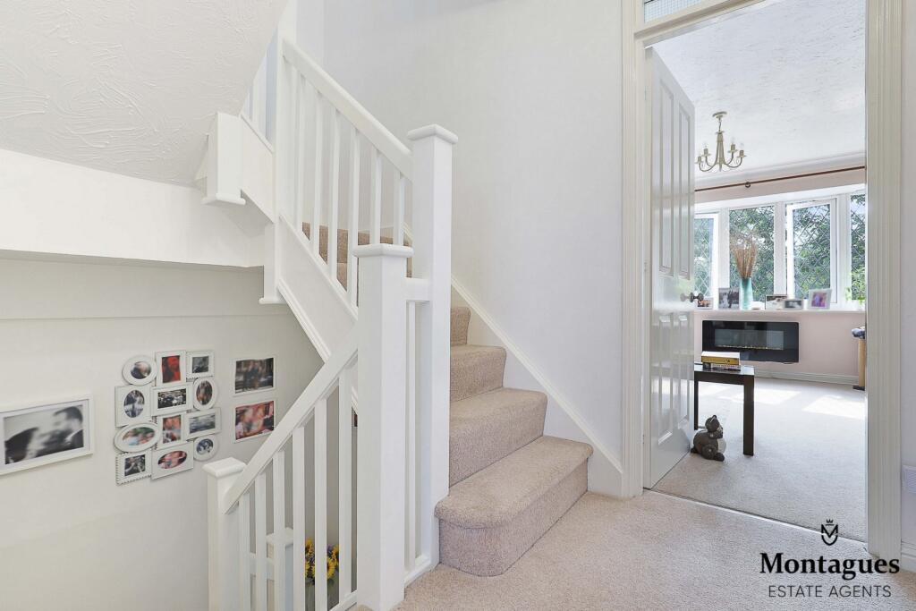 Additional image 15 of Slade End, Theydon Bois, CM16