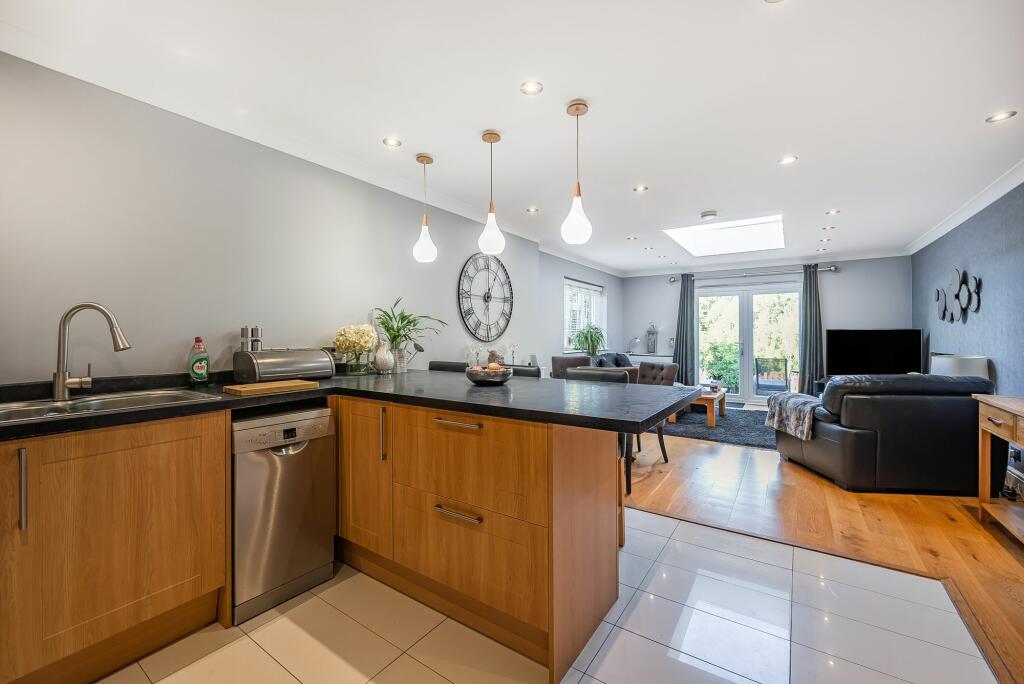 Additional image 24 of Searchwood Road, Warlingham, CR6