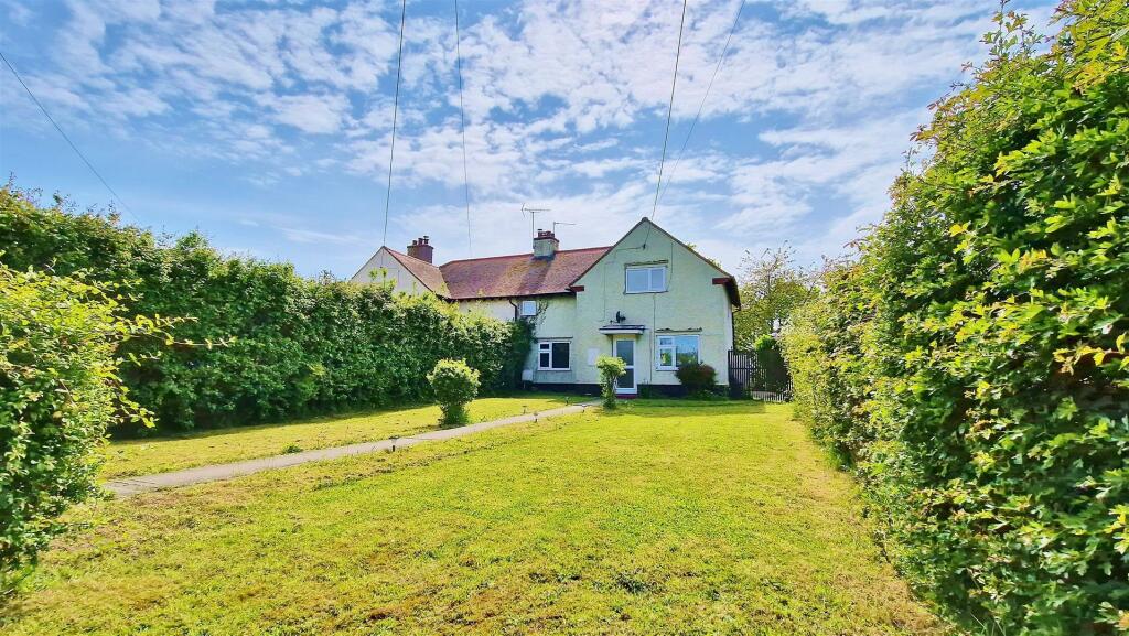 Additional image 26 of The Crescent, Great Holland