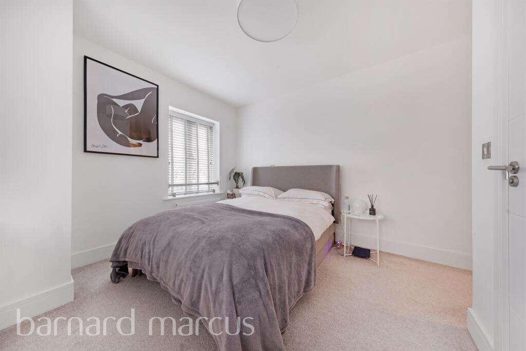 Additional image 5 of West Hill, South Croydon