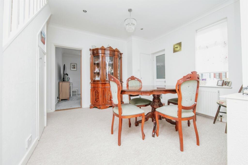 Additional image 4 of Bedford Road, Holland-On-Sea, Clacton-On-Sea