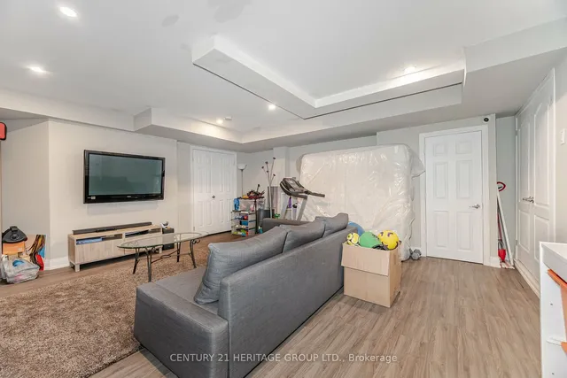 Additional image 25 of 23 Coneflower Cres Unit 65