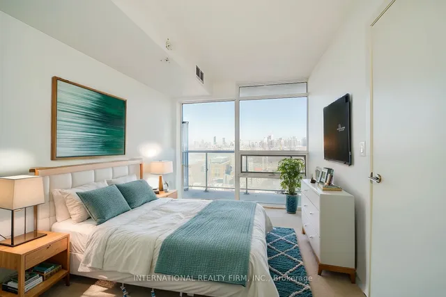 Additional image 6 of 36 Lisgar St Unit LPH16E