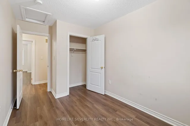 Additional image 22 of 78 New Pines Tr