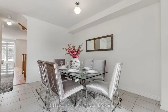 Additional image 19 of 9 Queenpost Dr