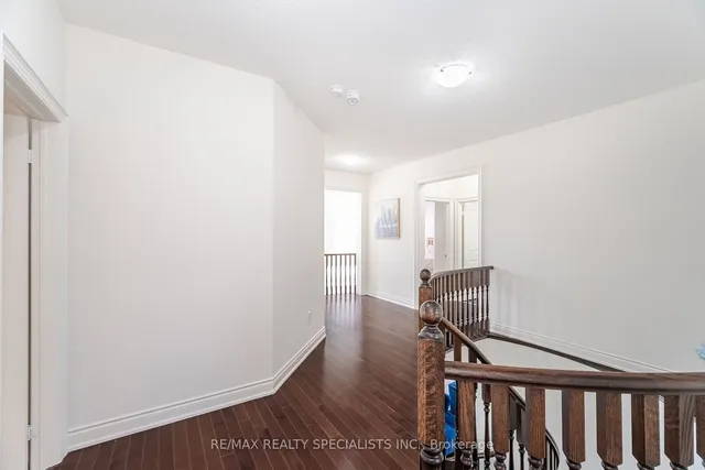 Additional image 18 of 42 Balloon Cres