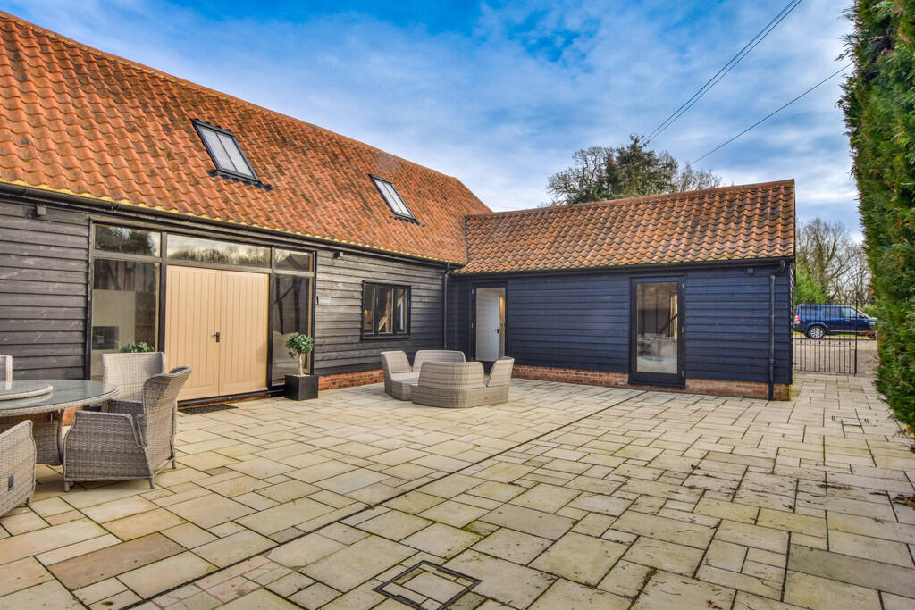 Additional image 28 of Buttleys Lane, Great Dunmow