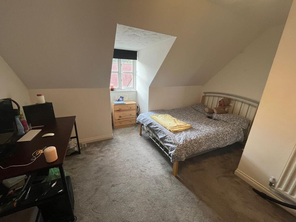 Additional image 11 of Hatcher Crescent, Hythe, Colchester