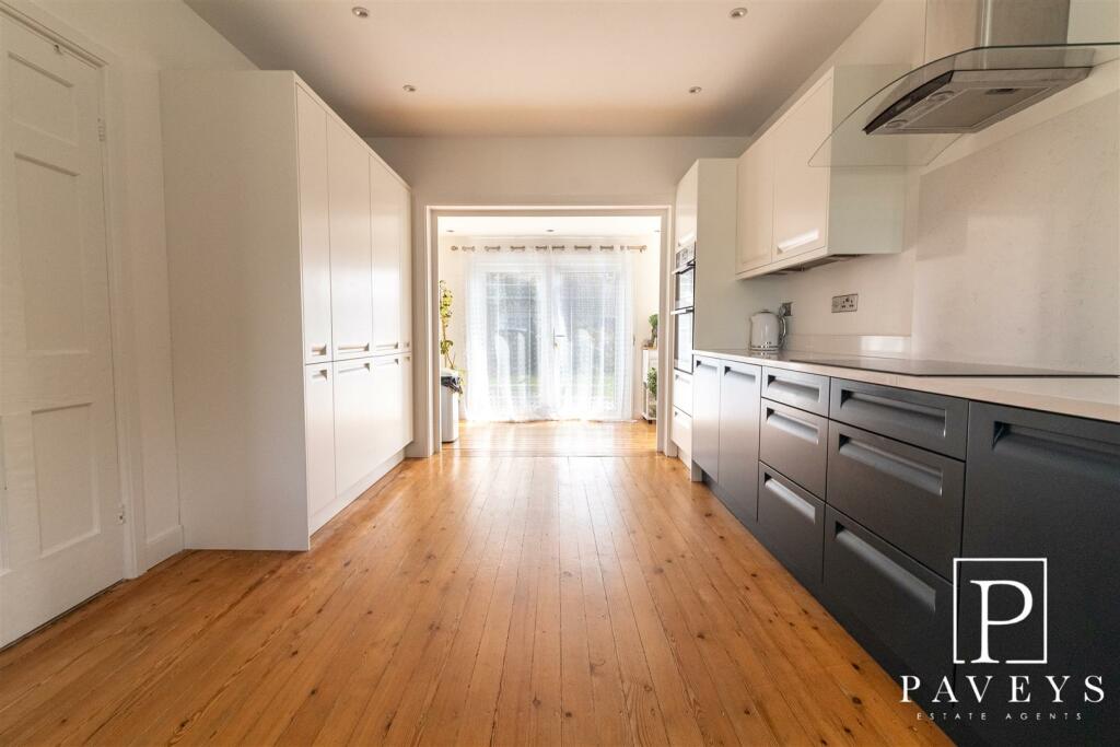 Additional image 10 of Glebe Way, Frinton-On-Sea