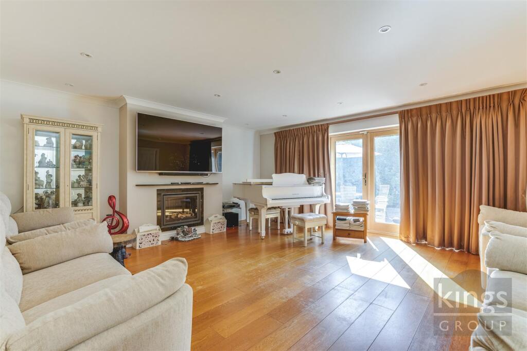 Additional image 3 of Rye Hill Road, Harlow