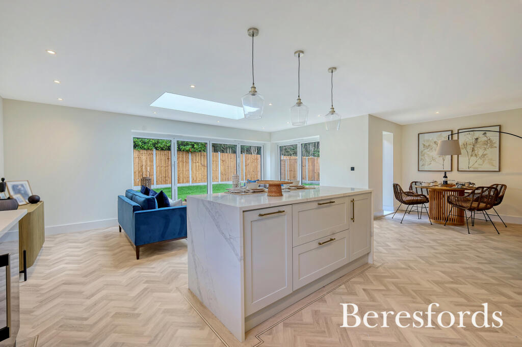 Additional image 4 of Totternhoe Place, North Drive, CM13