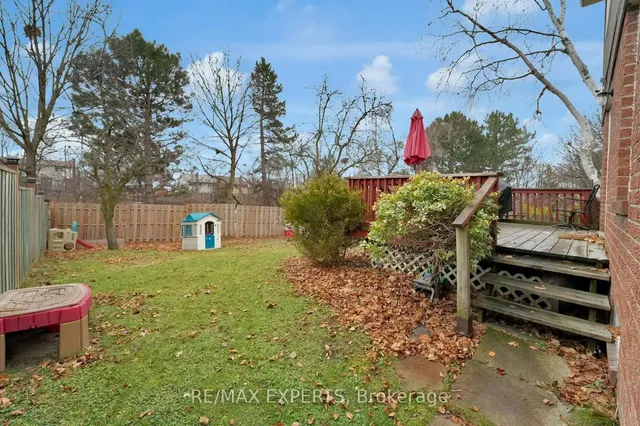 Additional image 35 of 10 Cassander Cres