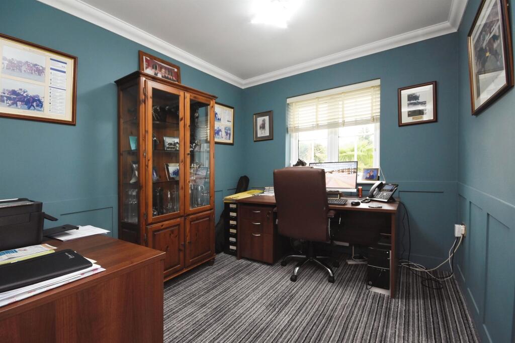 Additional image 3 of Noak Hill Road, Billericay