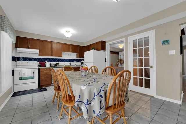 Additional image 9 of 75 Red Maple Dr