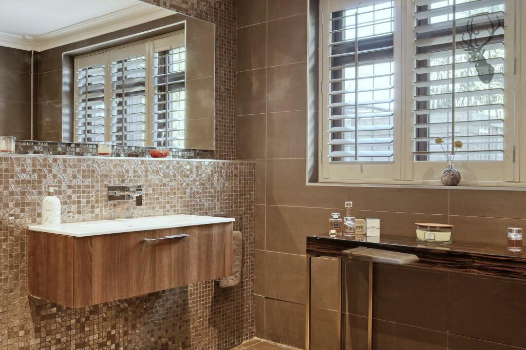 Additional image 16 of Lower Bury Lane, Epping