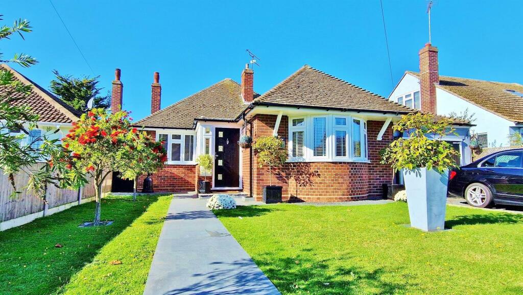 Additional image 28 of Old Parsonage Way, Frinton-On-Sea