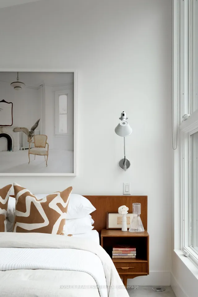 Additional image 30 of 41 Garden Ave