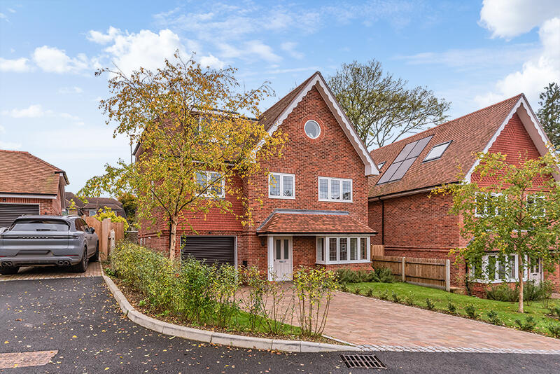 Additional image 2 of Harestone Drive, Caterham, CR3