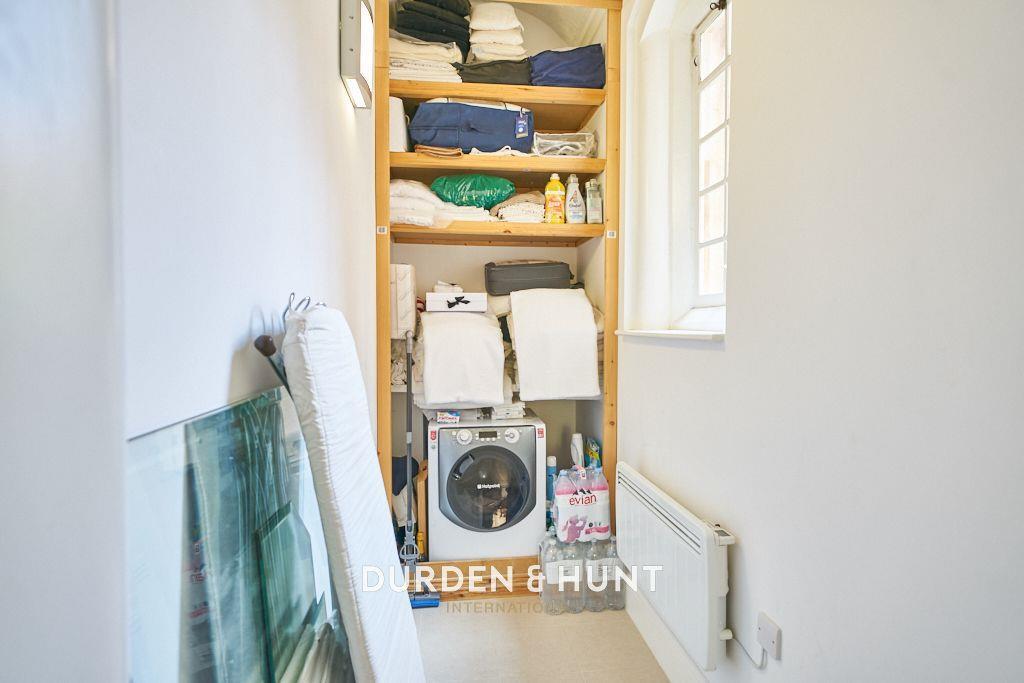 Additional image 10 of Tudor Court, Brentwood, CM14