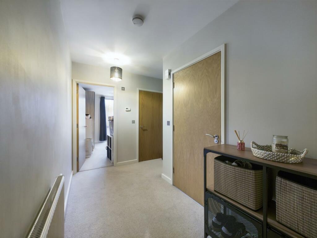 Additional image 10 of Leaden Hill, Coulsdon