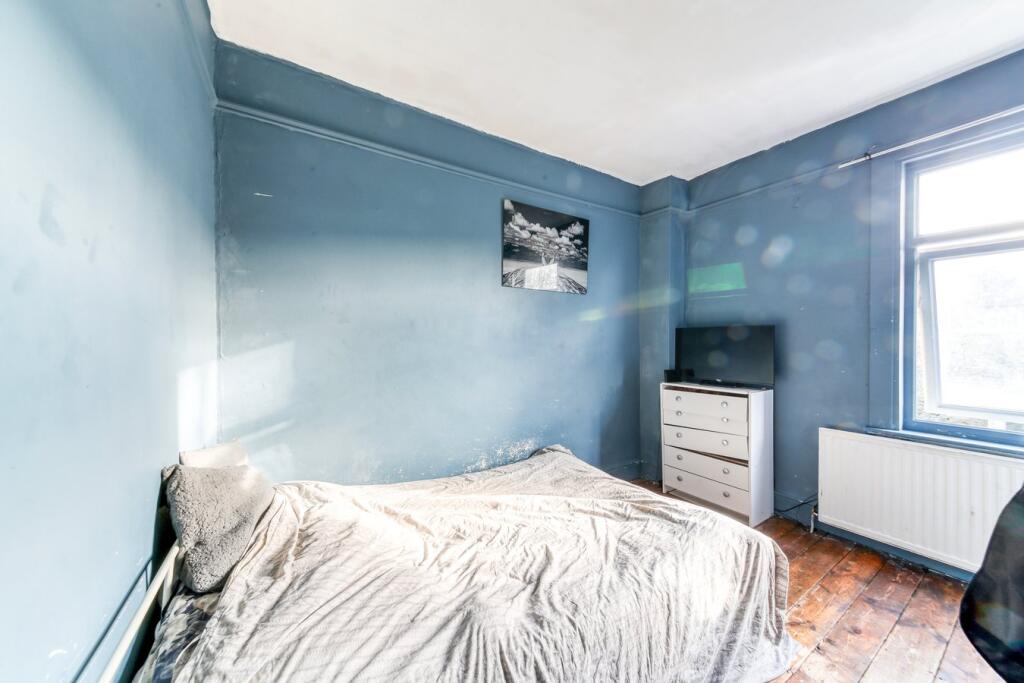 Additional image 11 of Lyndhurst Road, Thornton Heath, CR7