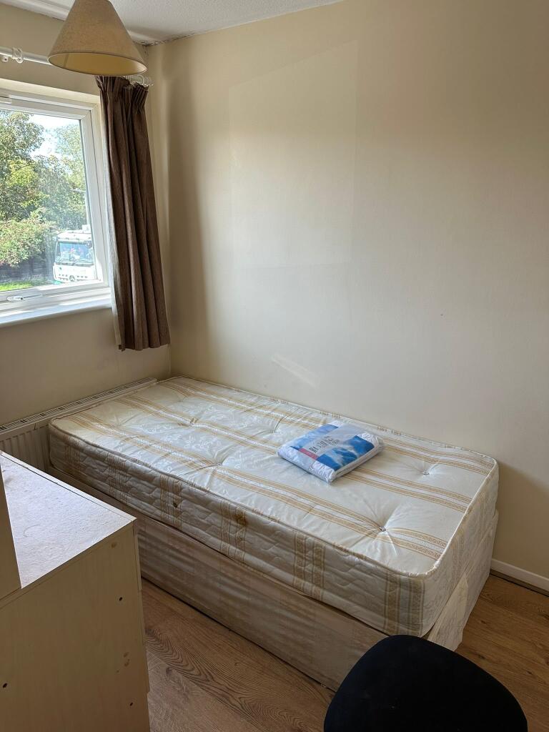 Additional image 10 of Broome Grove, Wivenhoe , Essex