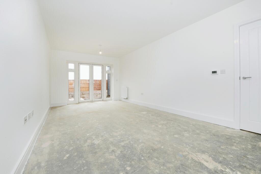 Additional image 6 of Meadow Gardens, Clacton On Sea, Essex, CO16