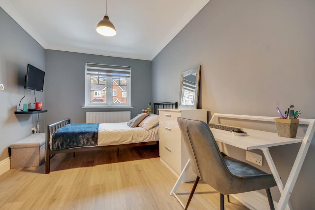 Additional image 18 of Britannia Close, Billericay, CM11