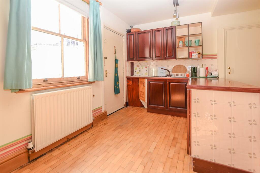 Additional image 8 of Parkgate Road, Neston