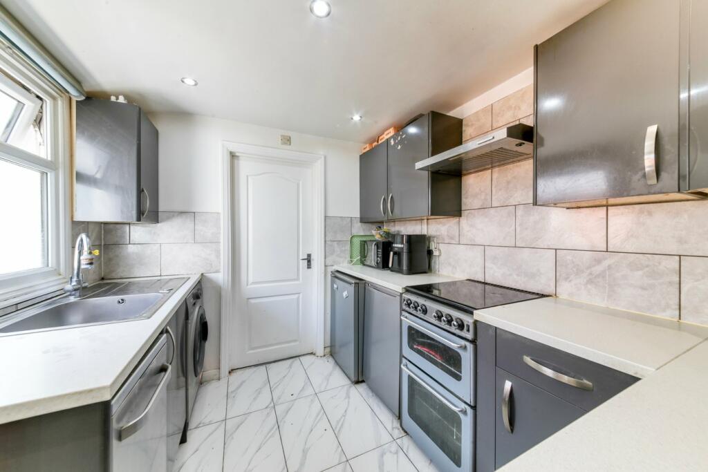 Additional image 12 of Wood Street, Mitcham, CR4