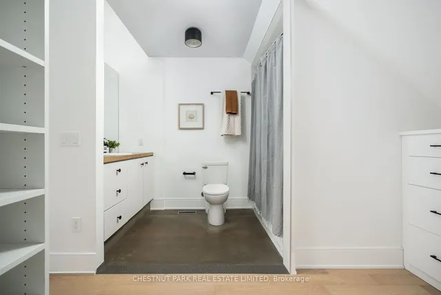 Additional image 28 of 14 Wellesley Ave