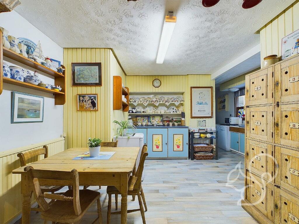 Additional image 9 of Shrub End Road, Colchester