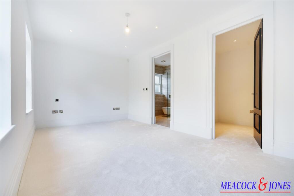 Additional image 27 of Ridgeway, Hutton Mount, Brentwood