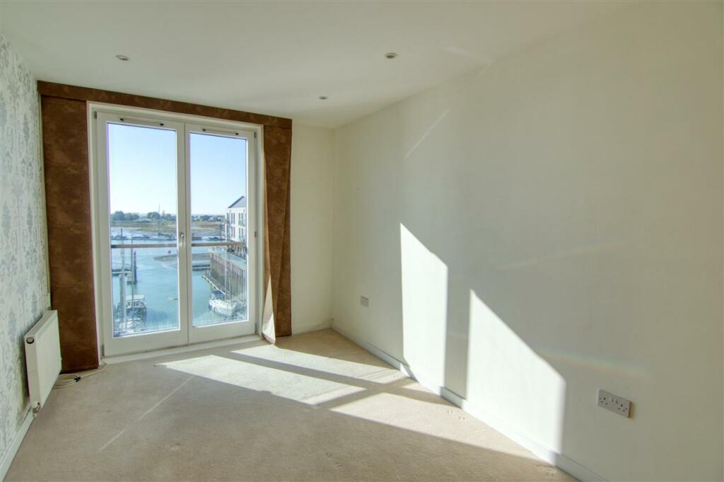 Additional image 11 of Harbour Square, Waterside Marina, Brightlingsea