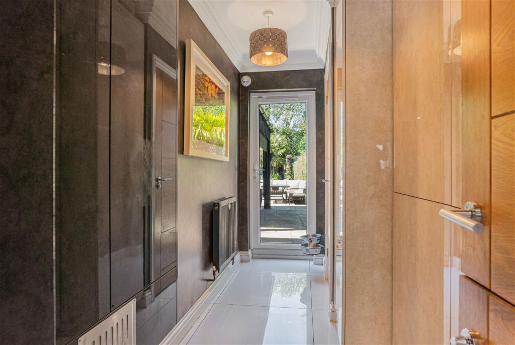 Additional image 6 of Mansfield, High Wych, Sawbridgeworth, CM21 0JT