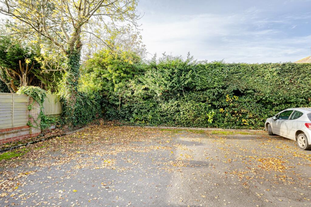 Additional image 17 of Hunters Court, Elsenham, Bishop's Stortford, Herts, CM22