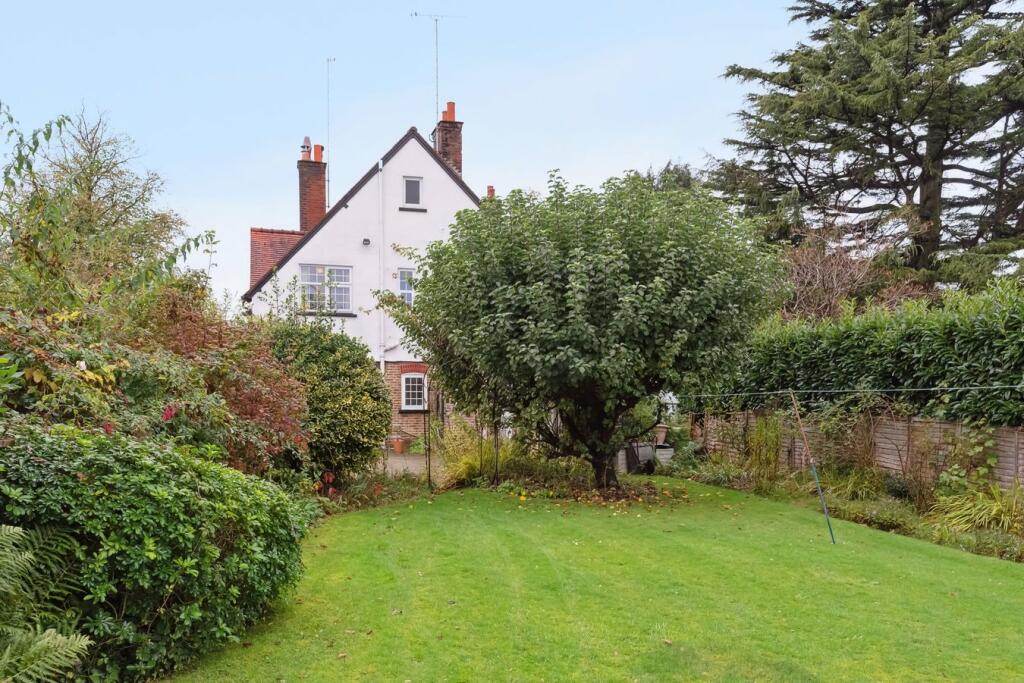 Additional image 21 of Town End, Caterham, CR3