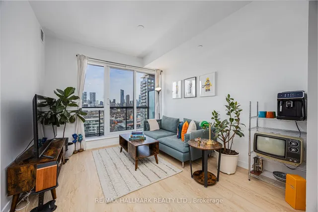 Additional image 11 of 55 Regent Park Blvd Unit 2007