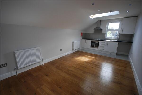 Additional image 5 of Kidderminster Rd, West Croydon, CR0