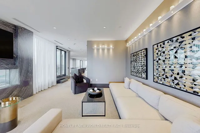 Additional image 20 of 250 Lawrence Ave Unit 518