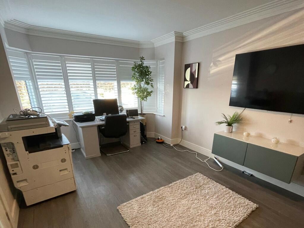 Additional image 10 of Oakview, Mill Lane, Hook End, Brentwood, Essex CM15 0PP