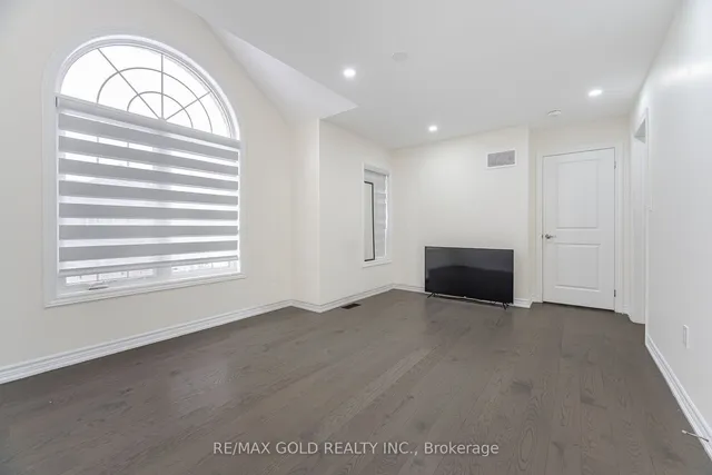 Additional image 20 of 2 Jenwood Cres