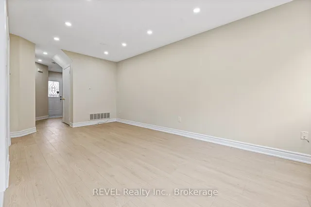 Additional image 7 of 92 Goldenlight Circ Unit 11