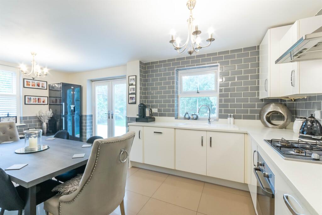 Additional image 4 of Rowan End, SOUTHMINSTER