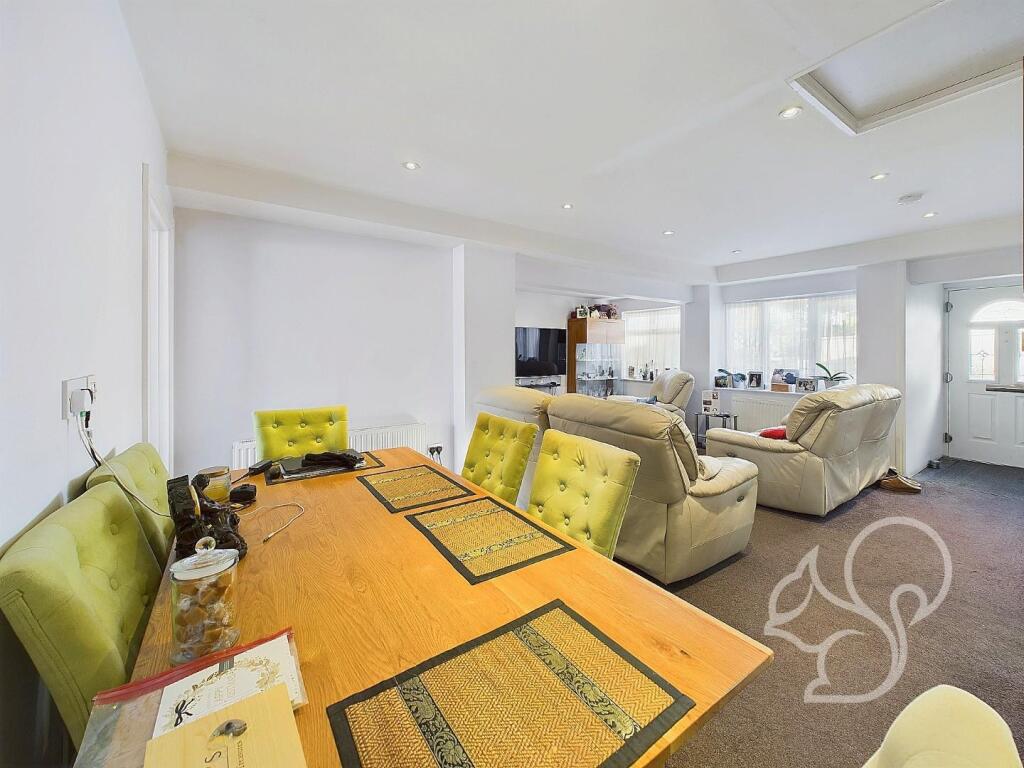 Additional image 34 of Hillside Road, Billericay