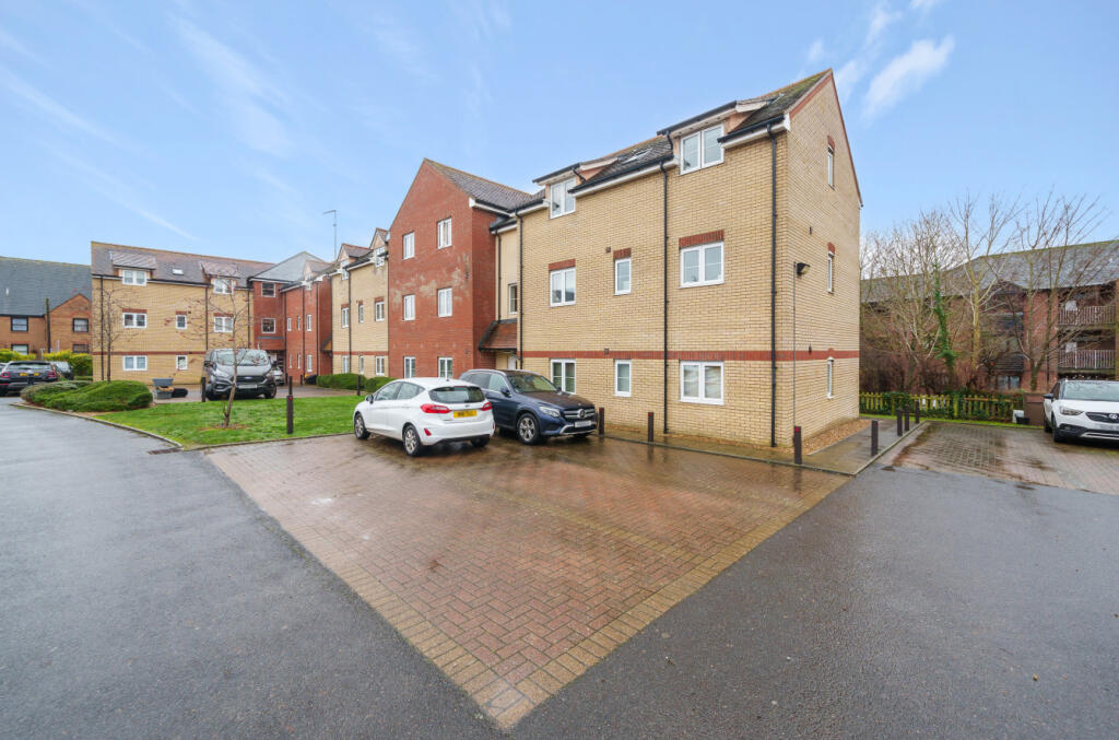 Additional image 14 of Haslers Lane, Dunmow, Essex, CM6