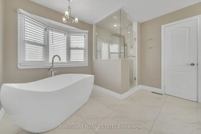 Additional image 13 of 58 Leeward Dr