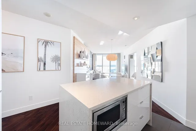 Additional image 14 of 218 Queens Quay Unit 909