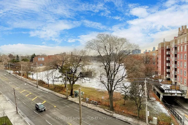 Additional image 31 of 250 Lawrence Ave Unit 518