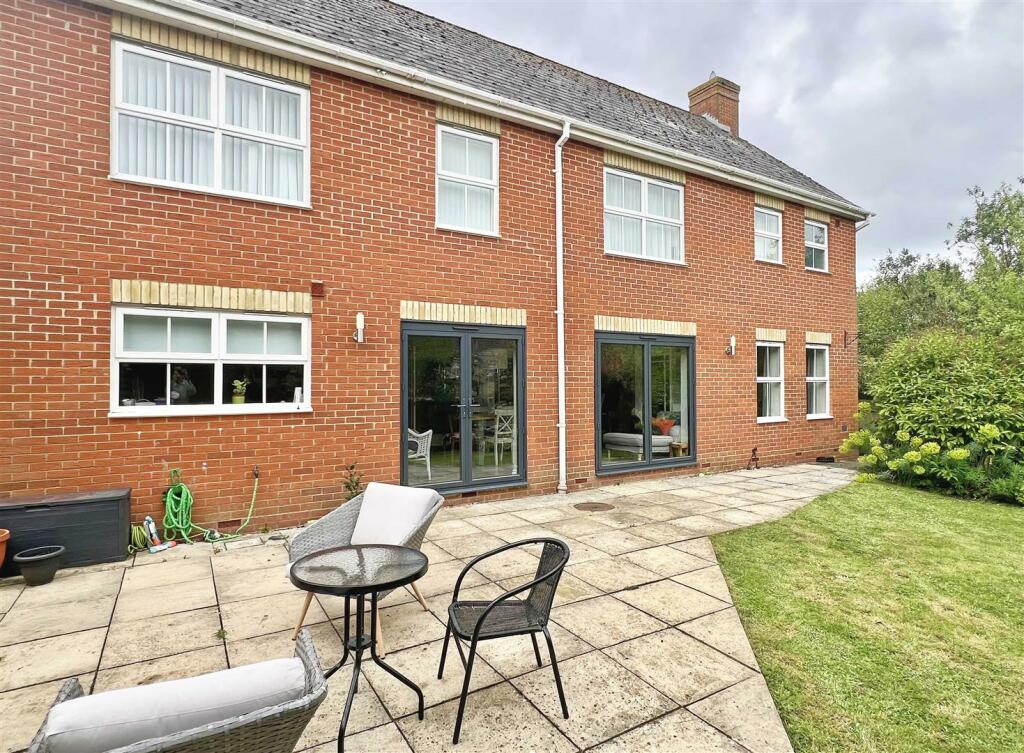 Additional image 6 of Washall Drive, Great Notley, Braintree